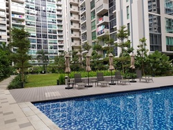 Esparina Residences (D19), Condominium #211091351